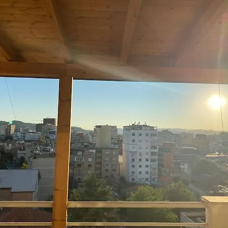 View 3 With To Double Rooms! Lejlighed Tirana