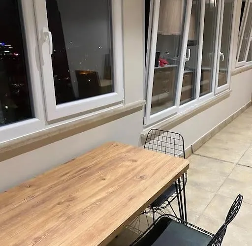 View 3 With To Double Rooms! Appartamento Tirana